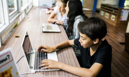 5 Aplikasi Android Terbaik Untuk Belajar Online