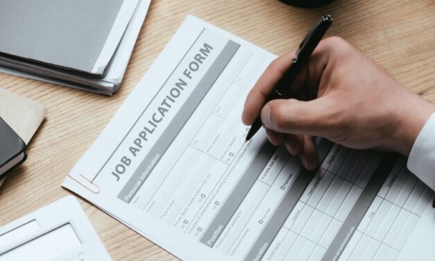 Cari Kerja? Manfaatkan Teknologi Untuk Menemukan Pekerjaan Impian