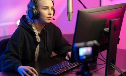 Spesifikasi laptop yang cocok untuk gaming